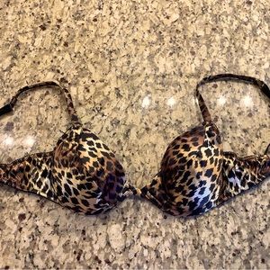 VICTORIA SECRET. LEOPARD PRINT BRA. 36B. EXCELLENT CONDITION.